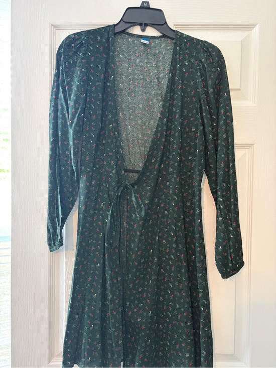 Old Navy Dresses & Skirts - Old Navy Women’s Long Sleeve Wrap Dress